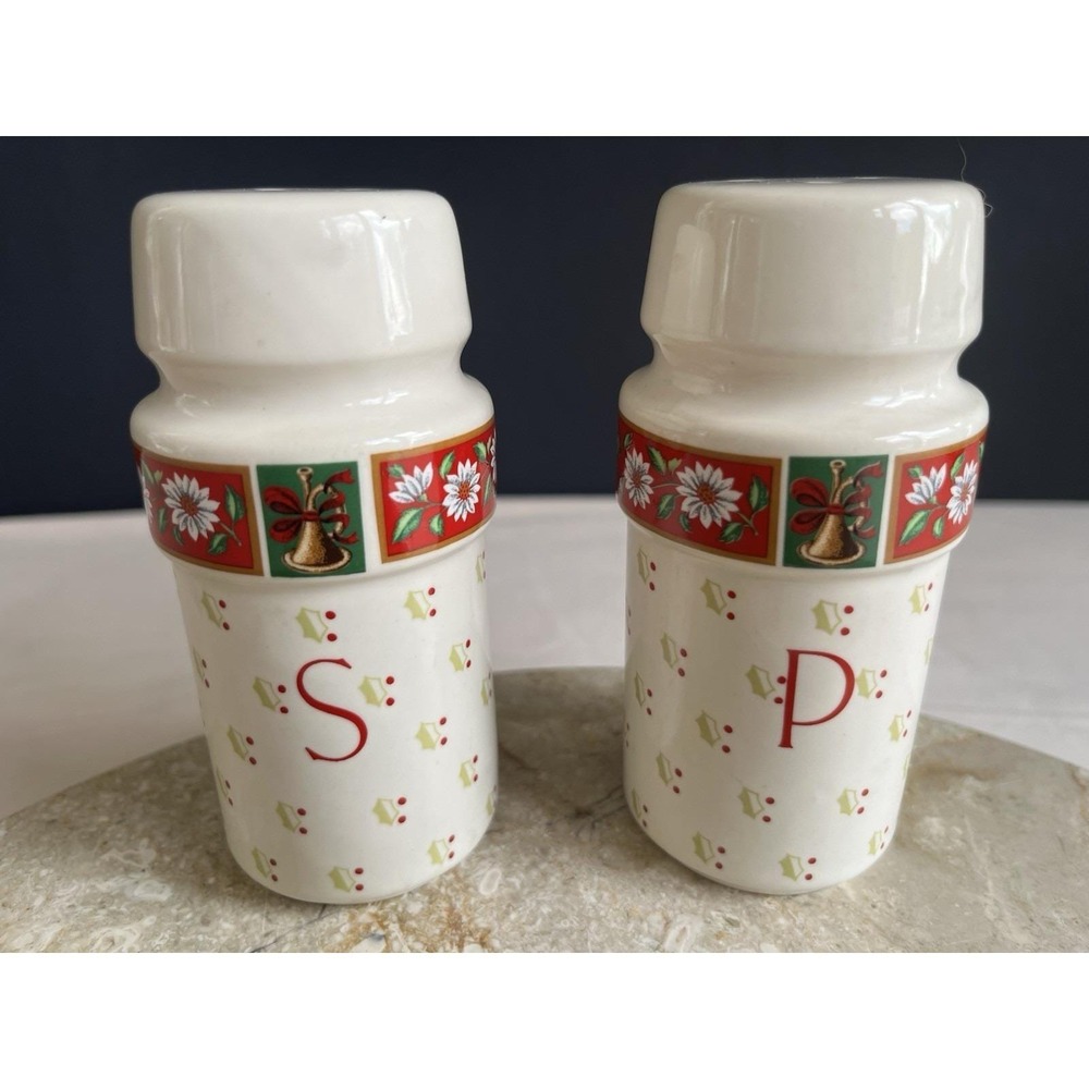 Vintage Carlton Hall By Kobe Christmas Hostess Set Butter Dish , Salt And Pepper - Picture 3 of 5